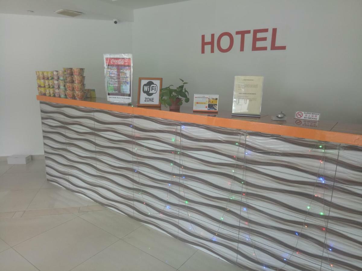 Hotel Sri Sutra Sunway Mentari Петалинг Джая Екстериор снимка